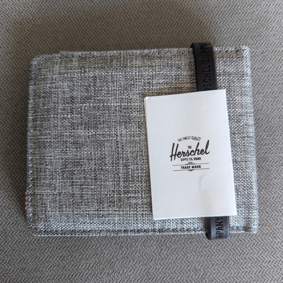 Herschel Supply Company Roy Wallet Raven Crosshatch NEW WITH TAGS - Picture 5 of 6